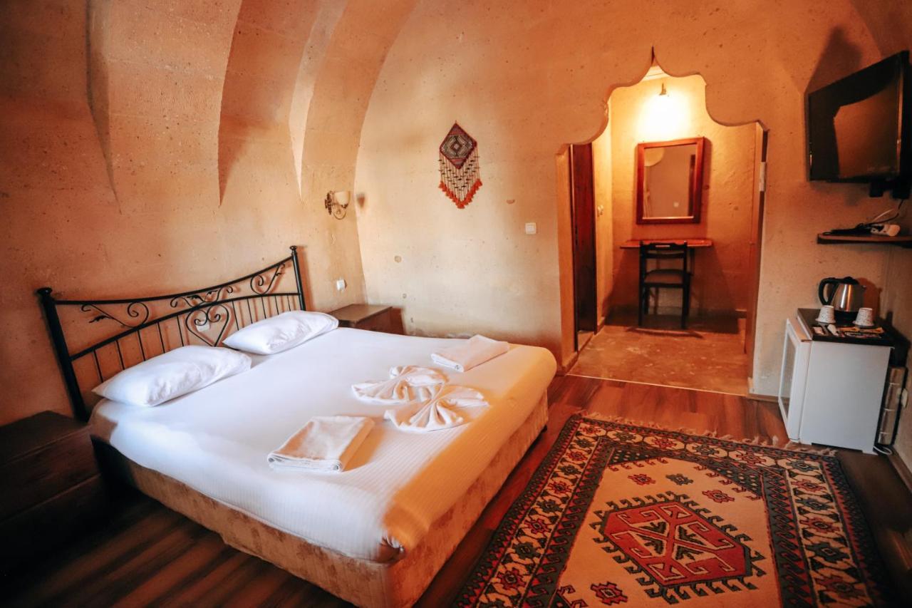 Melis Cave Hotel Ürgüp Buitenkant foto