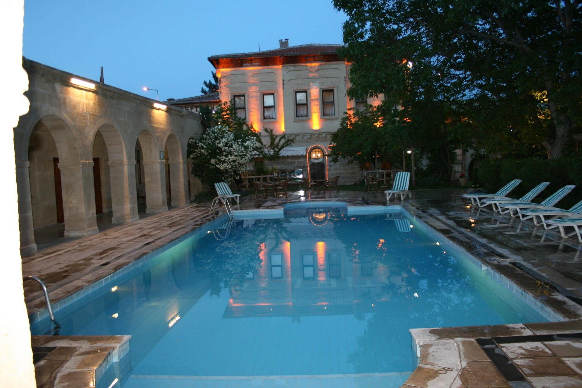 Melis Cave Hotel Ürgüp Buitenkant foto